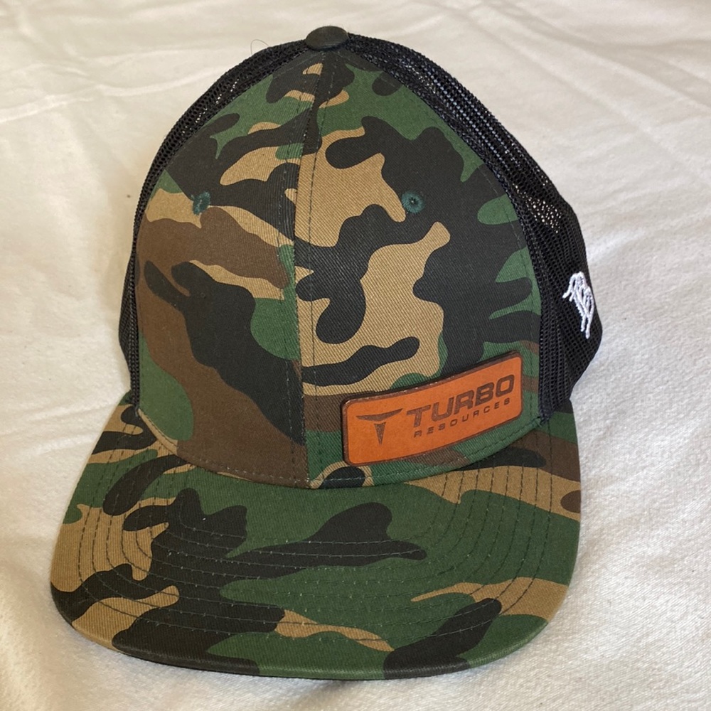 Cami Turbo Resources Hat